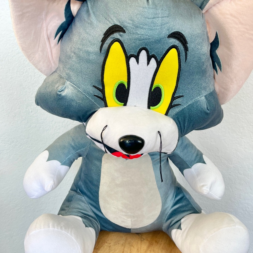 Tom And Jerry Cat 21” XL Jumbo plush Warner Bros toy factory Giant Mascot